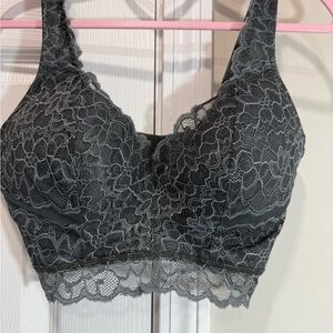 Leonisa
Women's Luxe Lace Underwire Smoothing Bustier